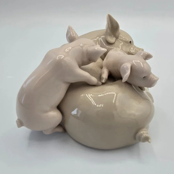 Vintage  Lladro ‘Playful Piglets’ Porcelain Figurine (5228) With Box Rare - Picture 5 of 13